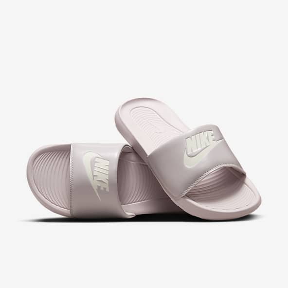 Women s Sliders Sandals Flip Flops. Nike UK